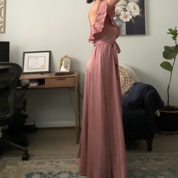 Lulu’s Mauve, long satin align dress - Picture 8 of 16